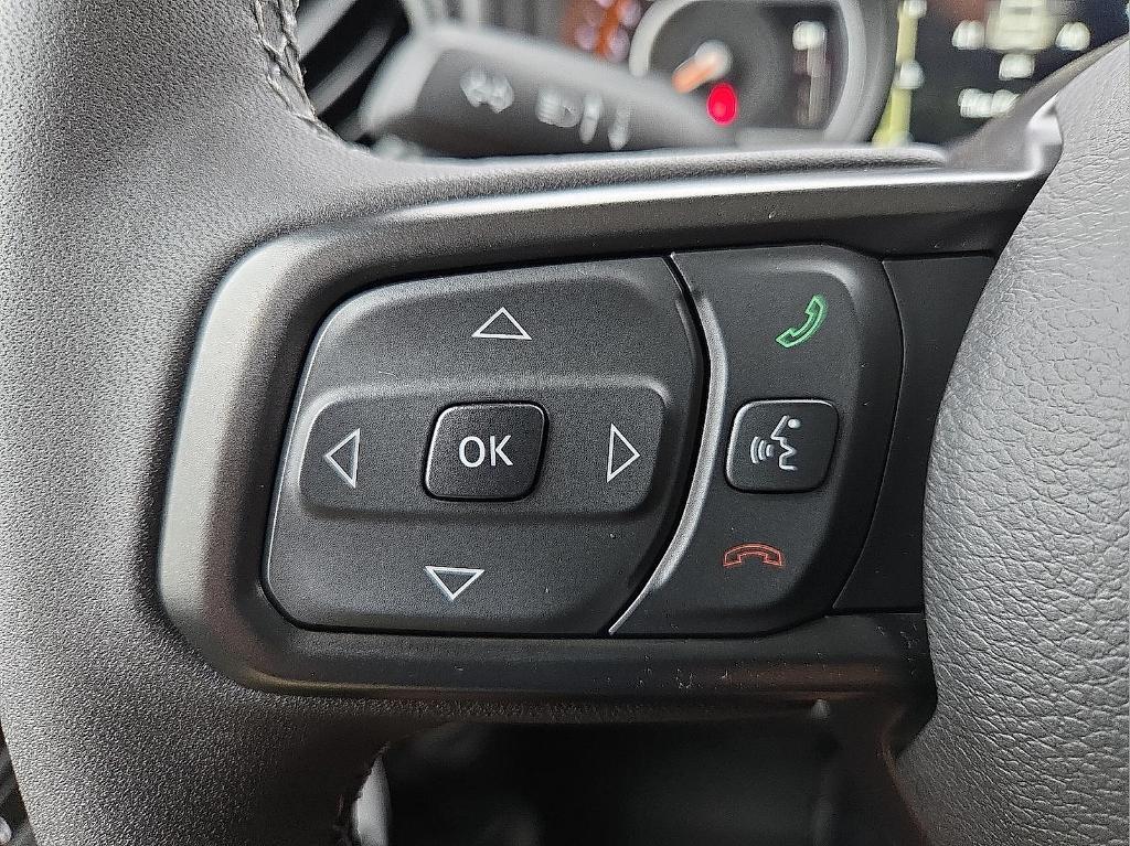 new 2025 Jeep Wrangler car, priced at $51,646