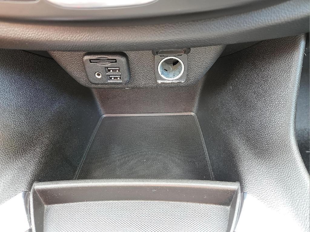 used 2020 Chevrolet Traverse car, priced at $24,656