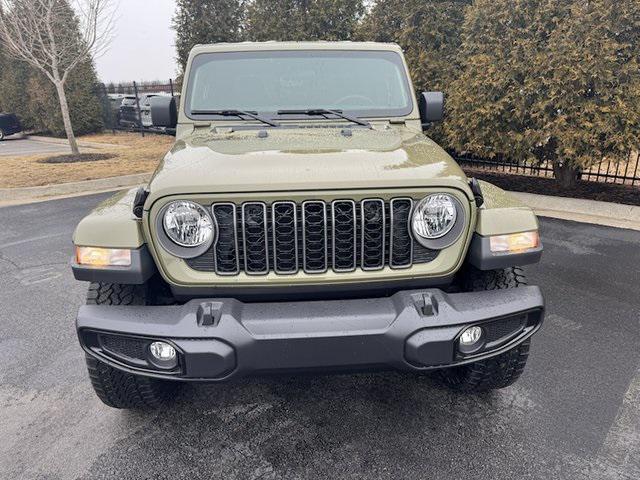 new 2025 Jeep Gladiator car, priced at $44,735