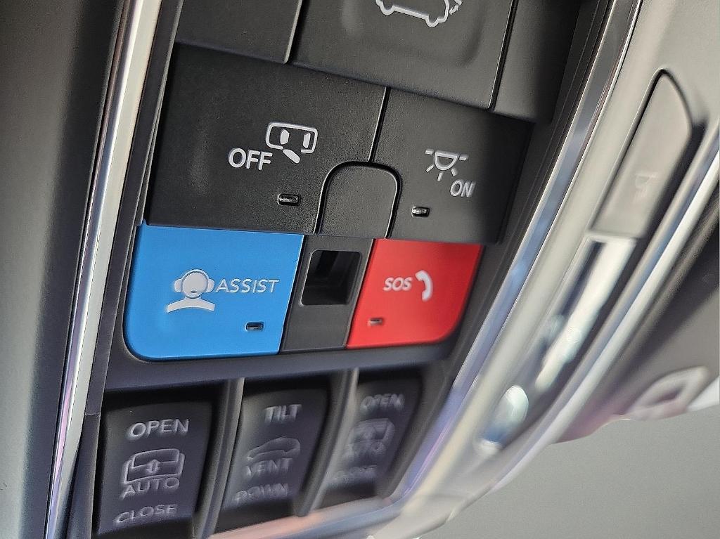 new 2025 Jeep Grand Cherokee car, priced at $46,090