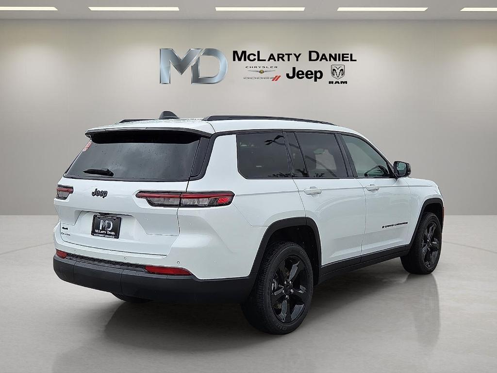 new 2025 Jeep Grand Cherokee L car, priced at $40,753