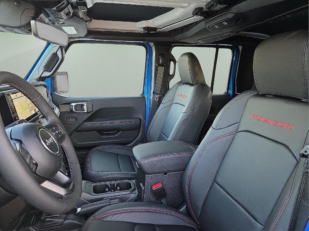 new 2025 Jeep Gladiator car, priced at $52,950