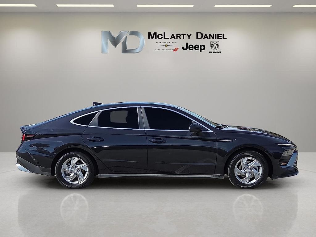 used 2025 Hyundai Sonata car, priced at $23,891