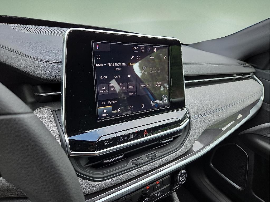 new 2025 Jeep Compass car, priced at $26,627