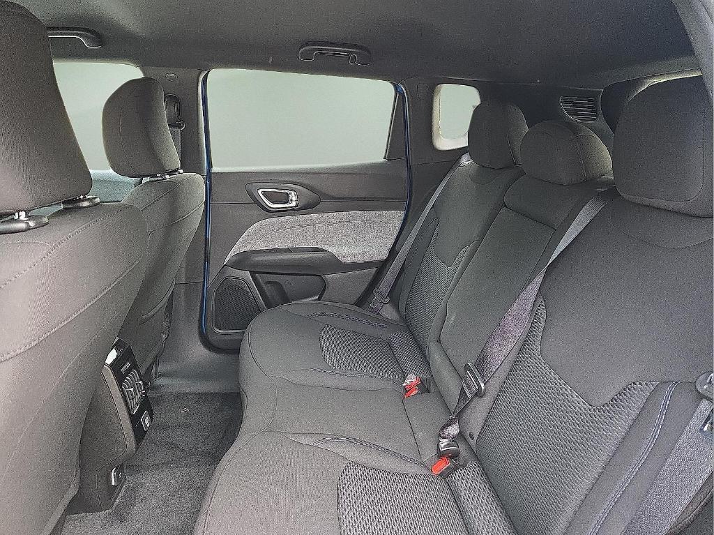 new 2025 Jeep Compass car, priced at $26,627