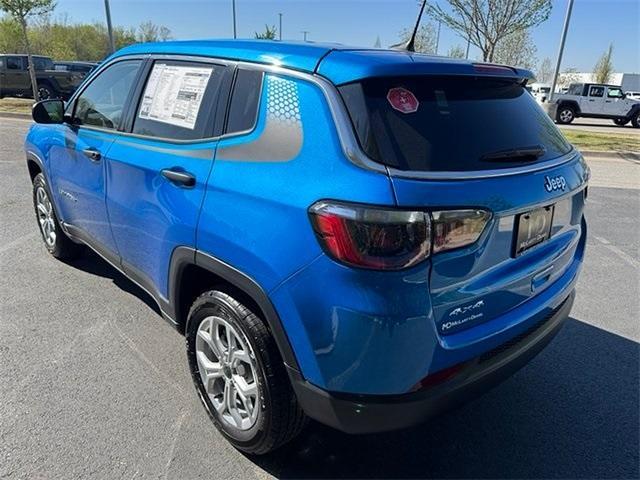 new 2025 Jeep Compass car, priced at $25,335
