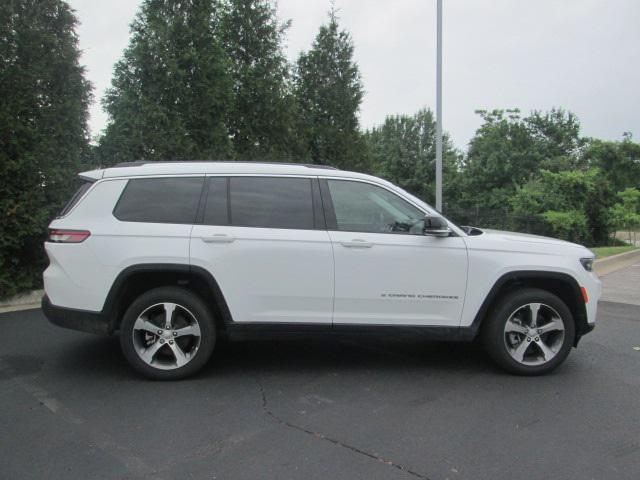 new 2024 Jeep Grand Cherokee L car, priced at $45,059