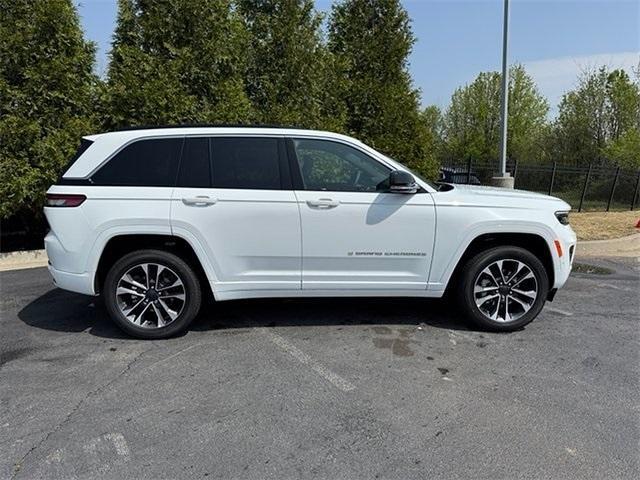 new 2025 Jeep Grand Cherokee car, priced at $56,005