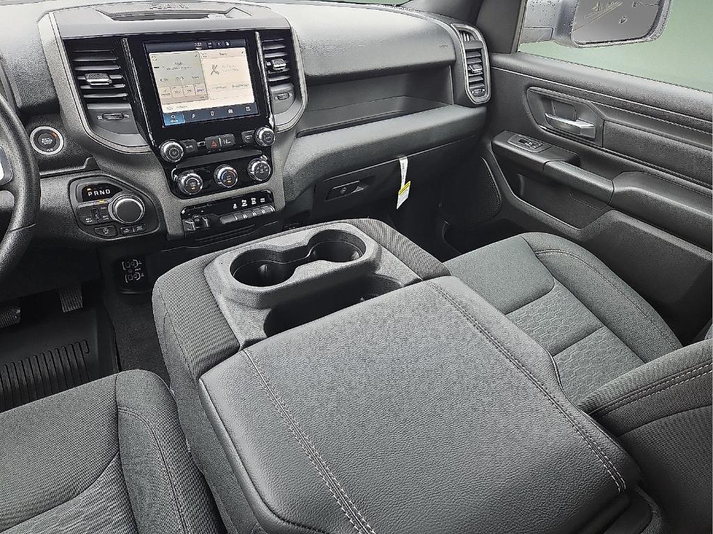 new 2025 Ram 1500 car, priced at $45,457