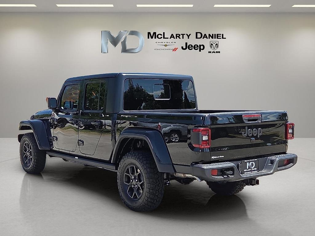 new 2025 Jeep Gladiator car, priced at $43,632