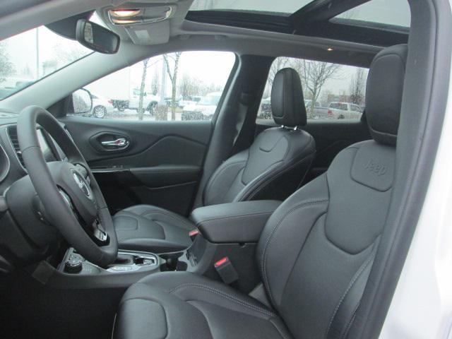used 2023 Jeep Cherokee car, priced at $35,984