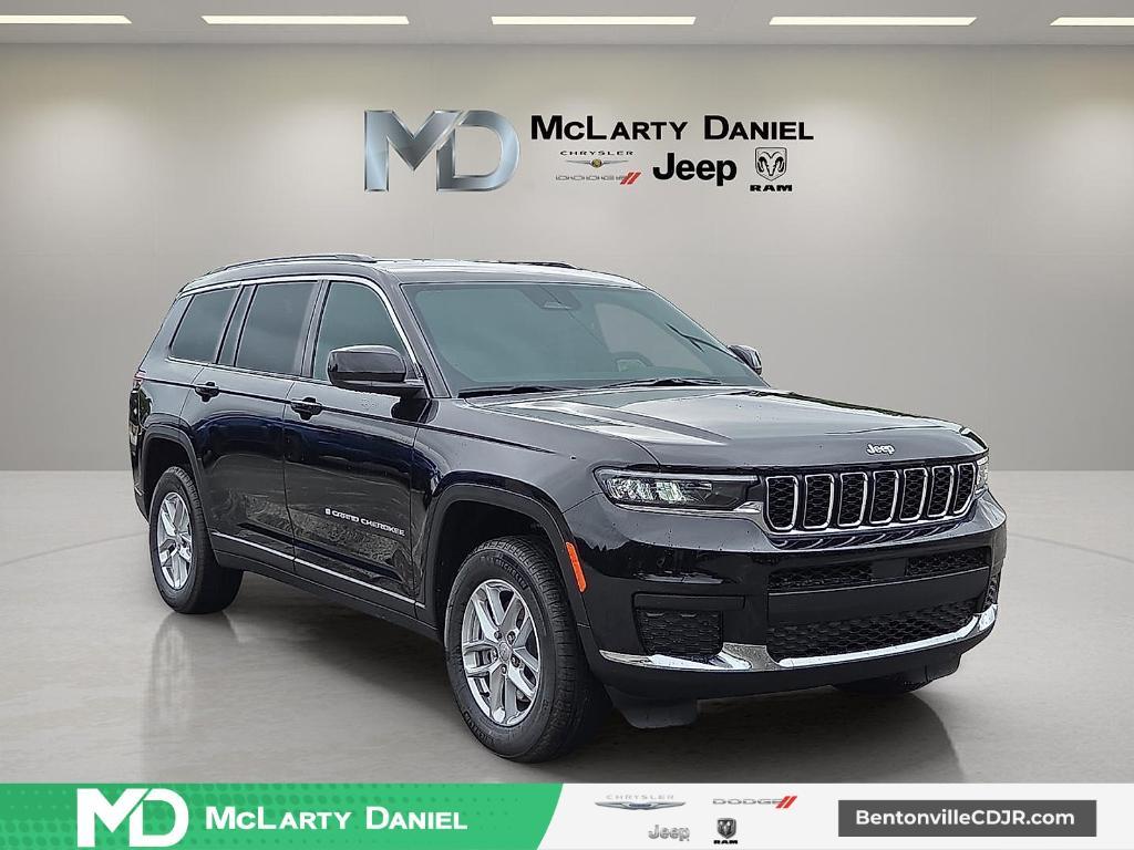 new 2025 Jeep Grand Cherokee L car, priced at $39,889