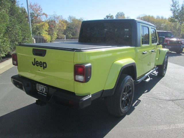 used 2023 Jeep Gladiator car, priced at $34,422