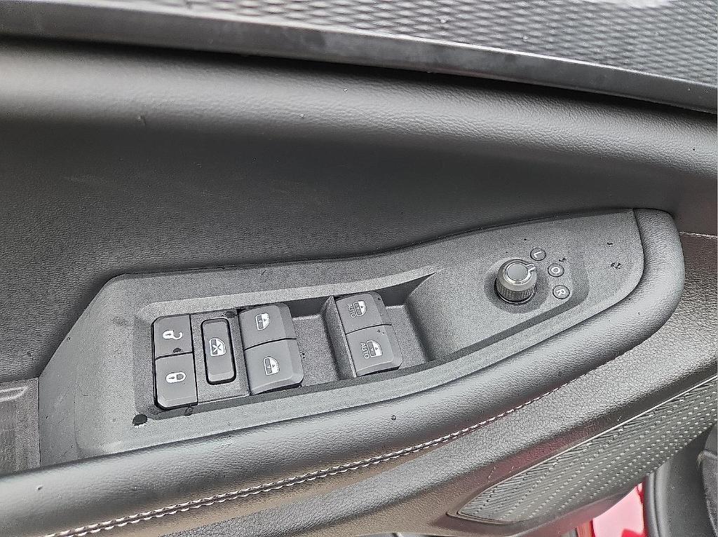 new 2025 Jeep Grand Cherokee L car, priced at $42,253
