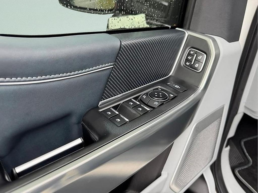 used 2024 Ford F-250 car, priced at $91,358