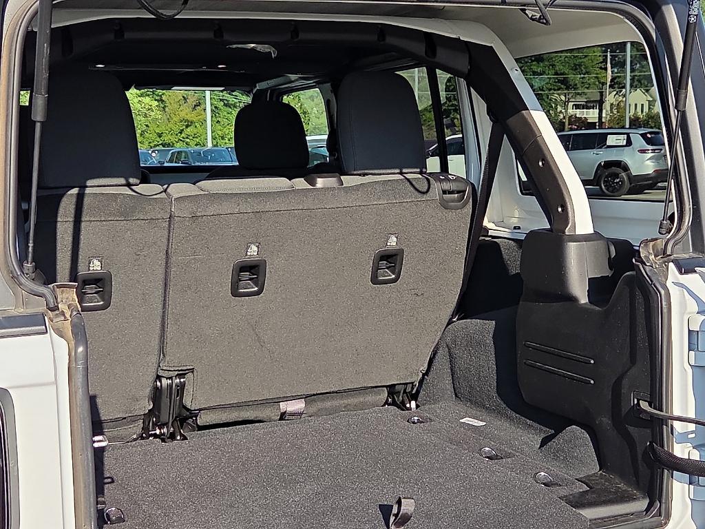 new 2025 Jeep Wrangler car, priced at $50,578