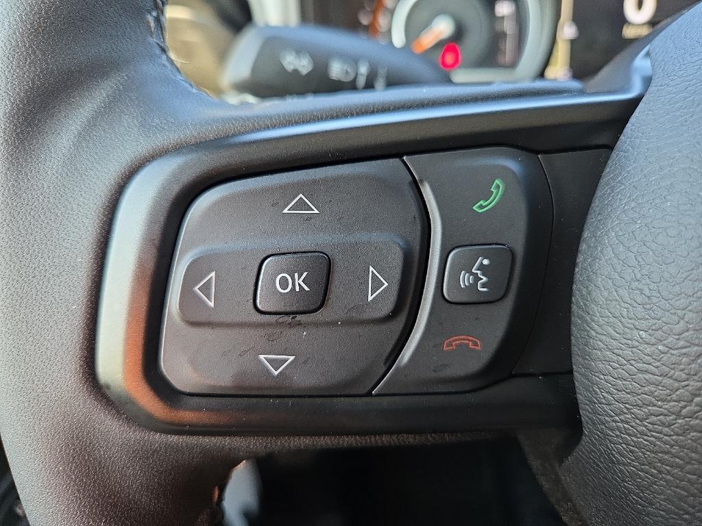 new 2025 Jeep Wrangler car, priced at $50,578