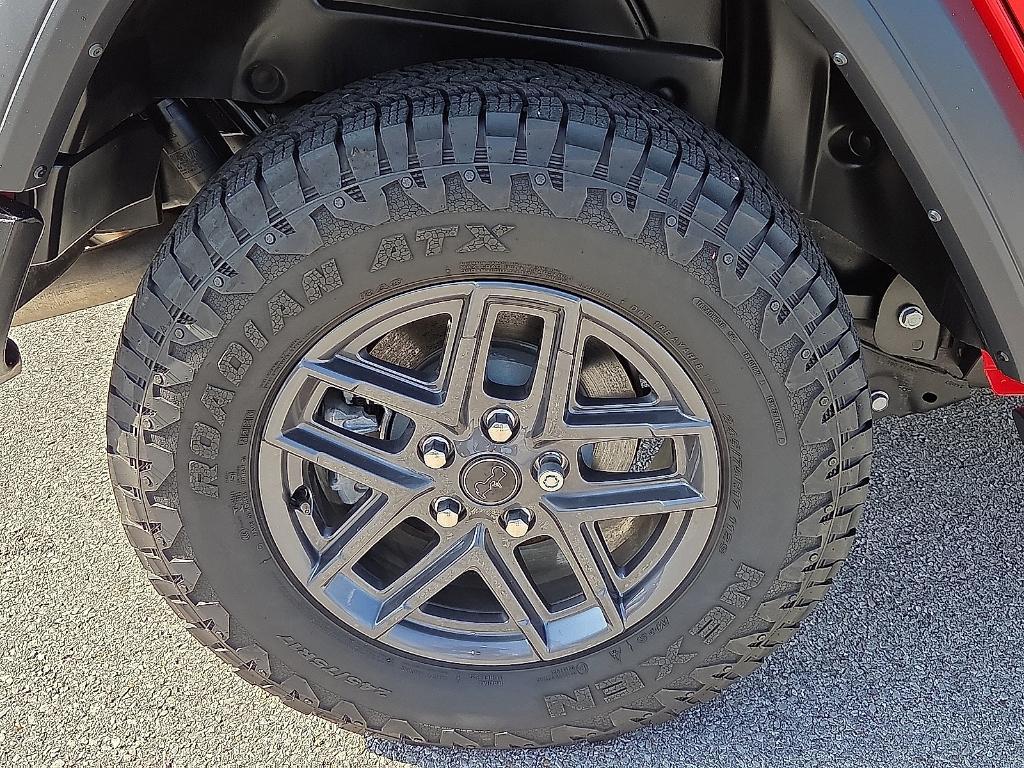 new 2024 Jeep Wrangler car, priced at $40,537