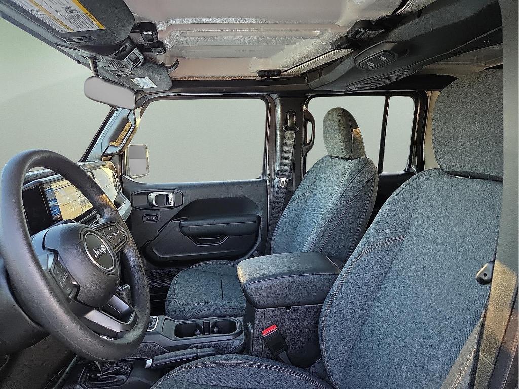 new 2025 Jeep Gladiator car, priced at $37,578