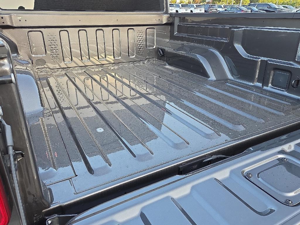 new 2025 Jeep Gladiator car, priced at $37,578