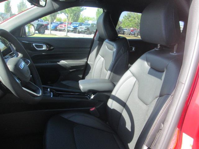 new 2025 Jeep Compass car, priced at $28,355