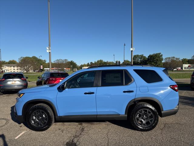 new 2025 Honda Pilot car, priced at $47,995