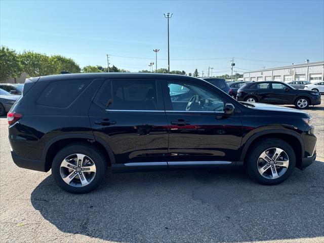 new 2025 Honda Pilot car, priced at $44,995