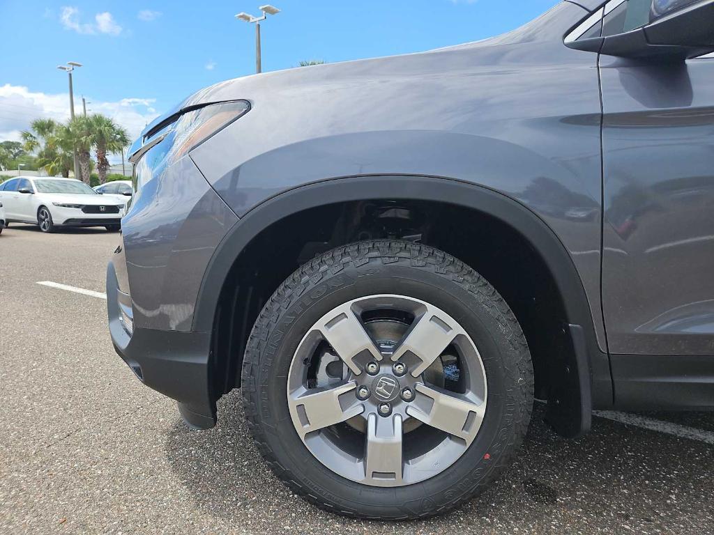 new 2025 Honda Ridgeline car, priced at $41,975