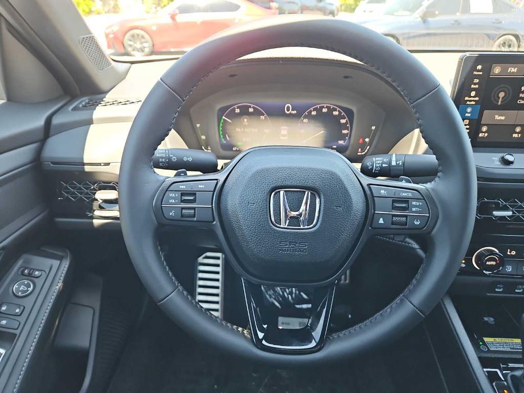new 2025 Honda Accord Hybrid car, priced at $33,654