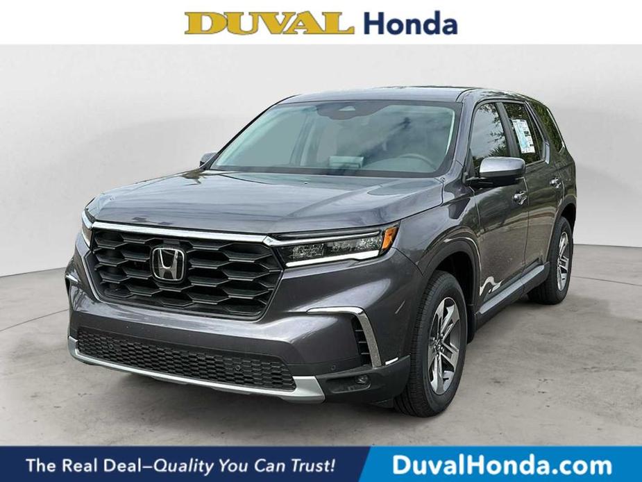 new 2025 Honda Pilot car, priced at $43,867