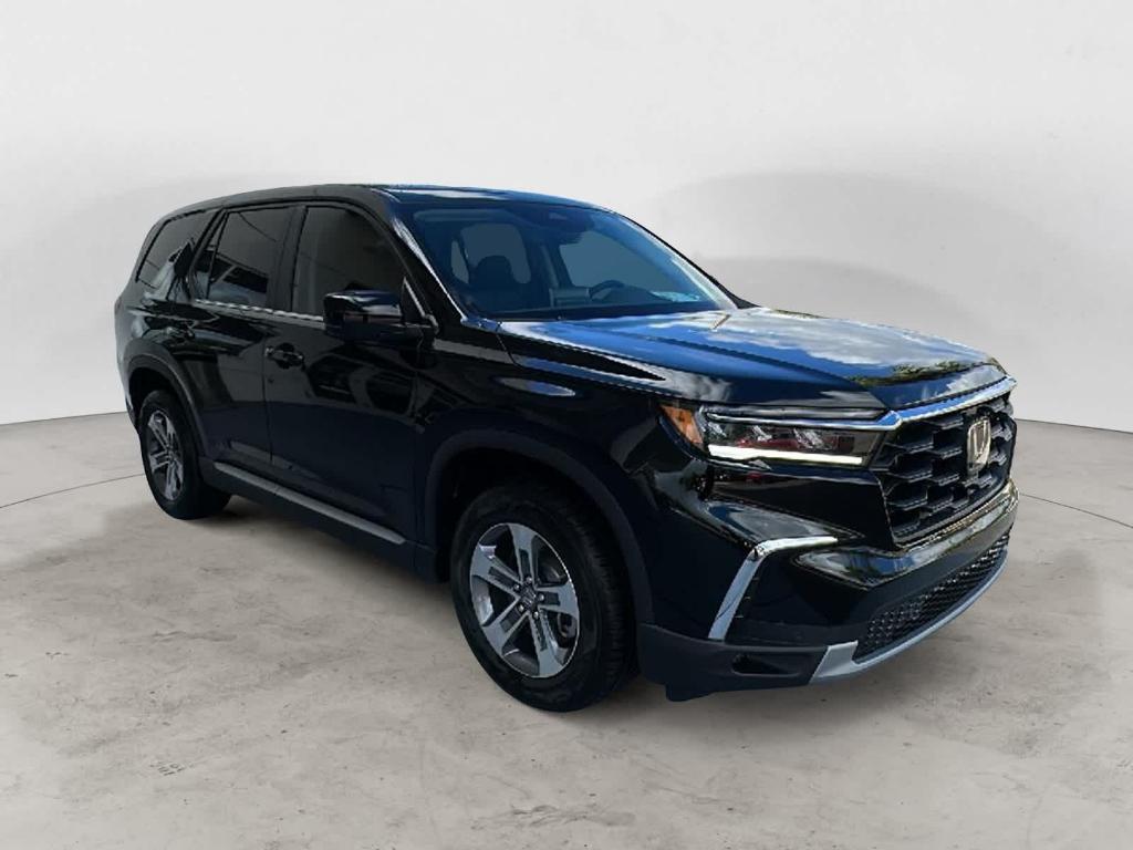 new 2025 Honda Pilot car, priced at $41,767