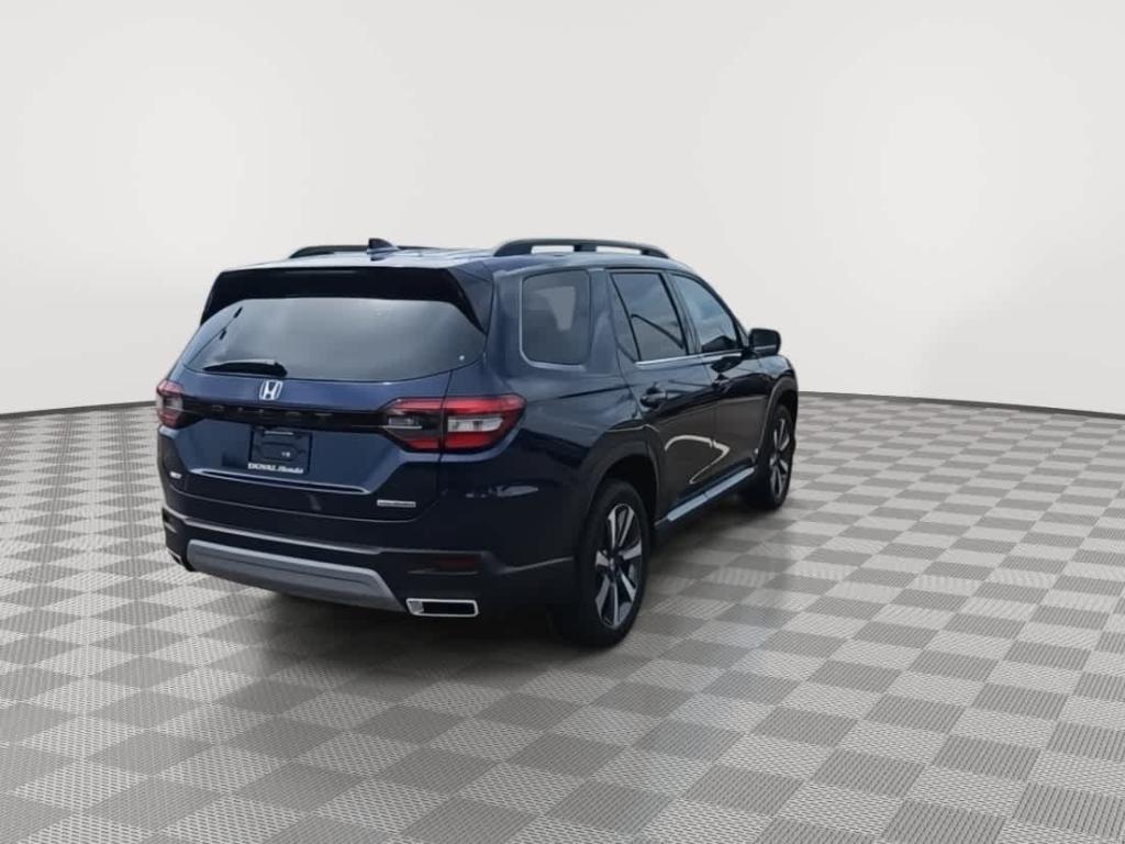 new 2025 Honda Pilot car, priced at $46,927