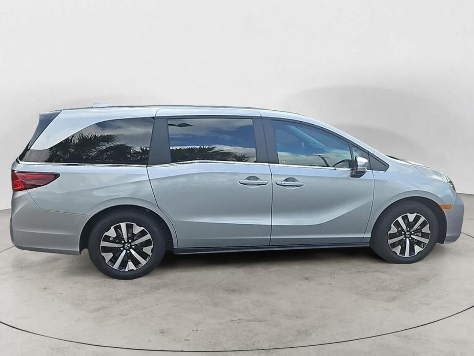 new 2025 Honda Odyssey car, priced at $40,715