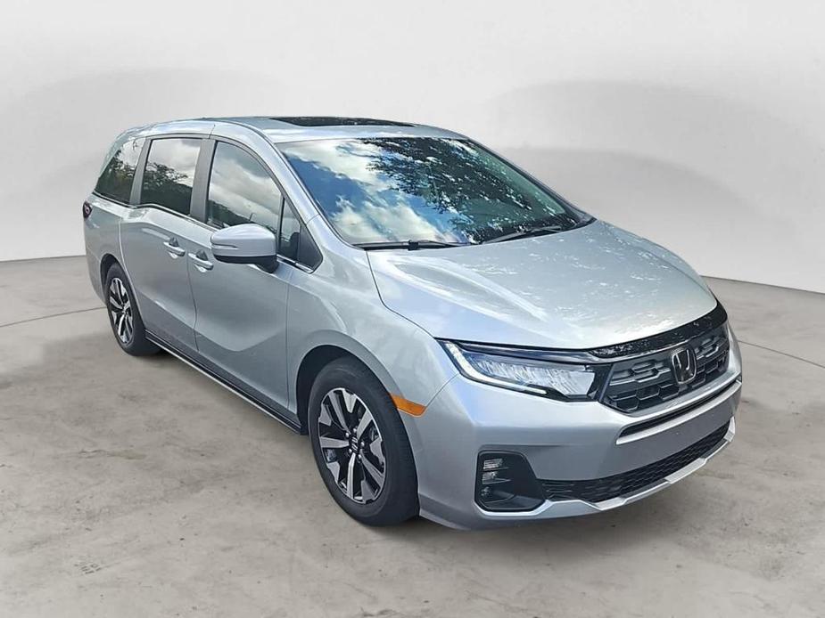 new 2025 Honda Odyssey car, priced at $40,715