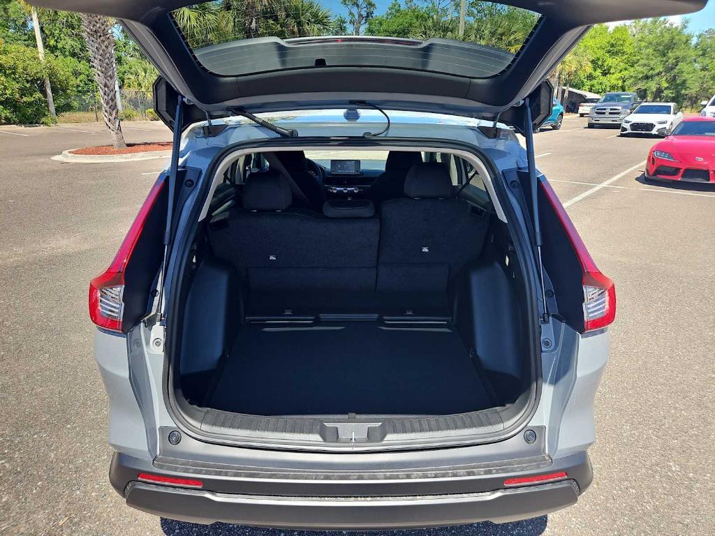 new 2025 Honda CR-V car, priced at $32,679