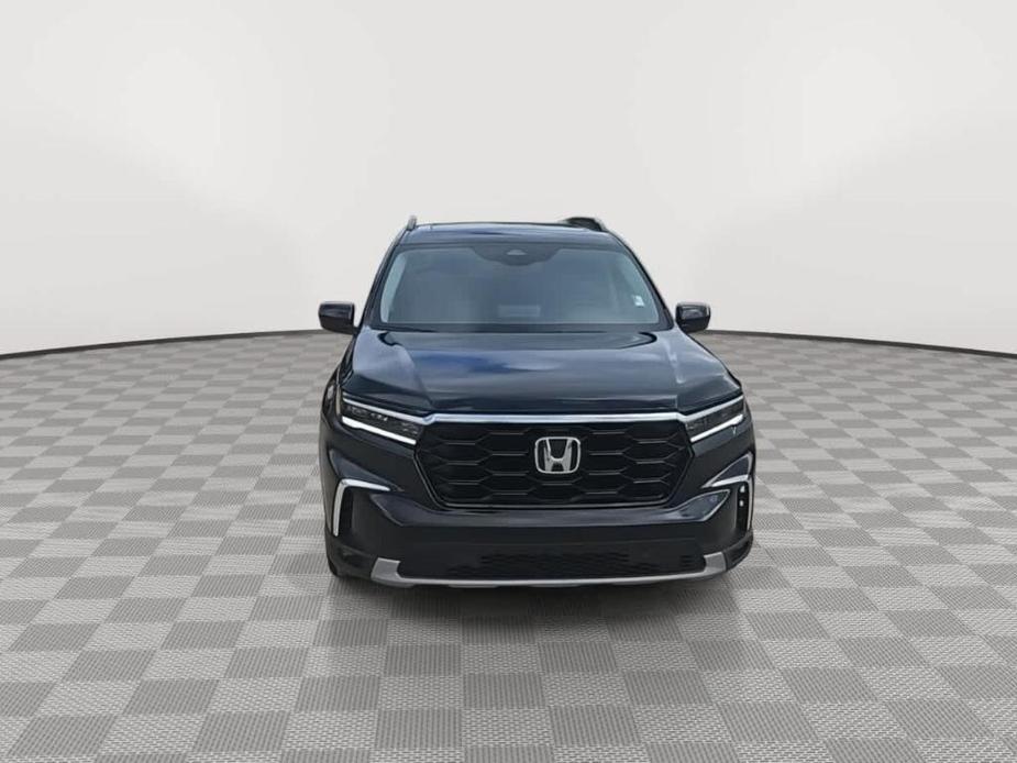 used 2024 Honda Pilot car, priced at $40,188