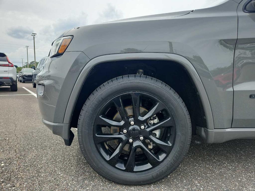 used 2020 Jeep Grand Cherokee car, priced at $21,988
