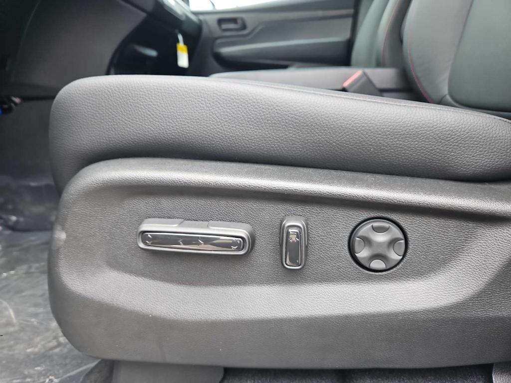 new 2025 Honda Odyssey car, priced at $44,275