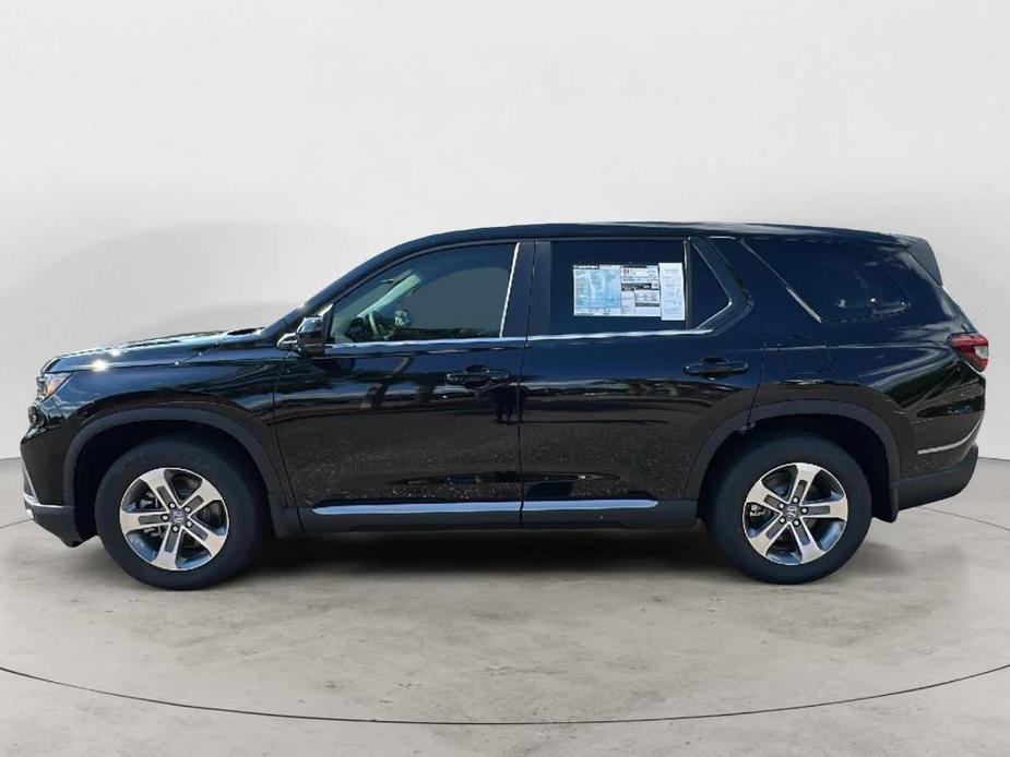 new 2025 Honda Pilot car, priced at $44,597