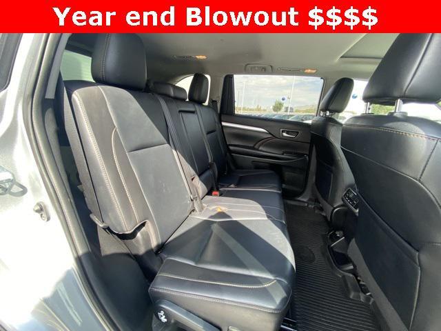 used 2019 Toyota Highlander car, priced at $25,999