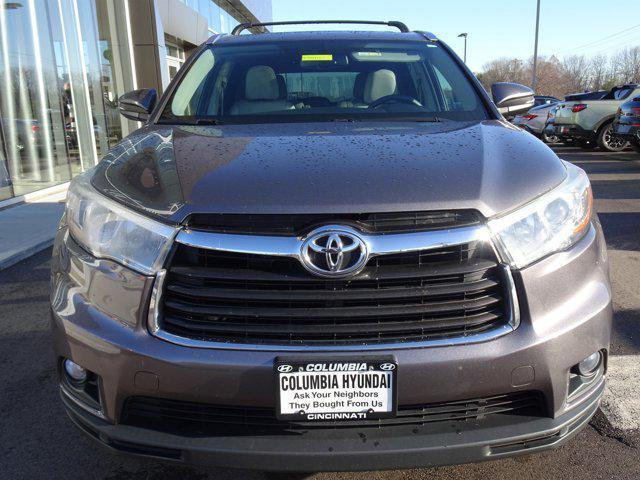 used 2016 Toyota Highlander car, priced at $17,546