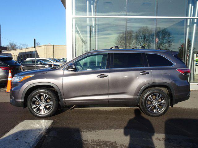 used 2016 Toyota Highlander car, priced at $17,546