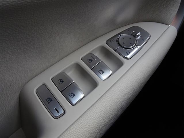 new 2025 Genesis G70 car, priced at $46,205