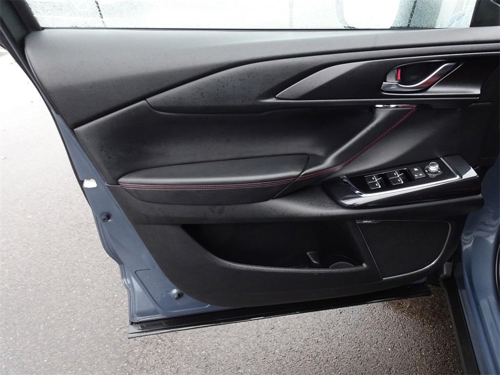 used 2023 Mazda CX-9 car, priced at $31,000