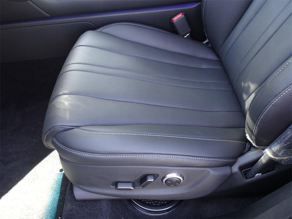 new 2025 Genesis GV80 car, priced at $60,530