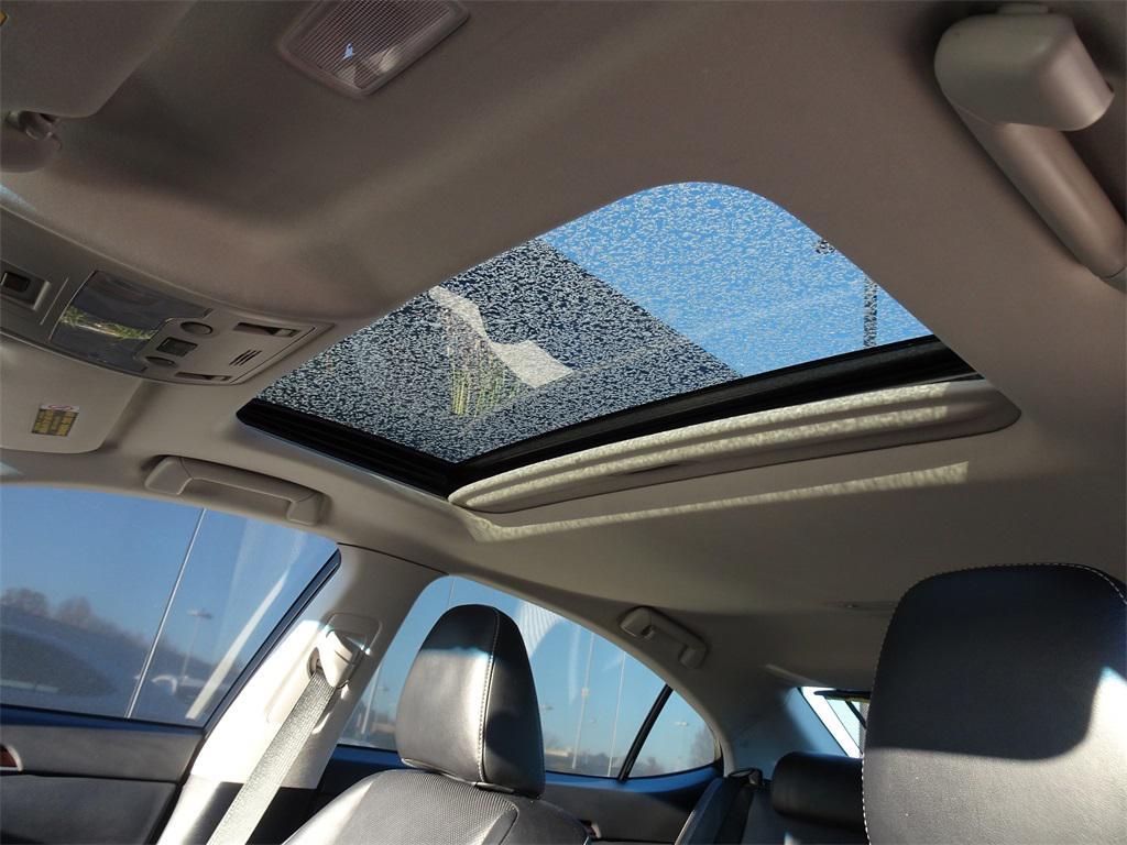 used 2014 Lexus ES 350 car, priced at $19,000