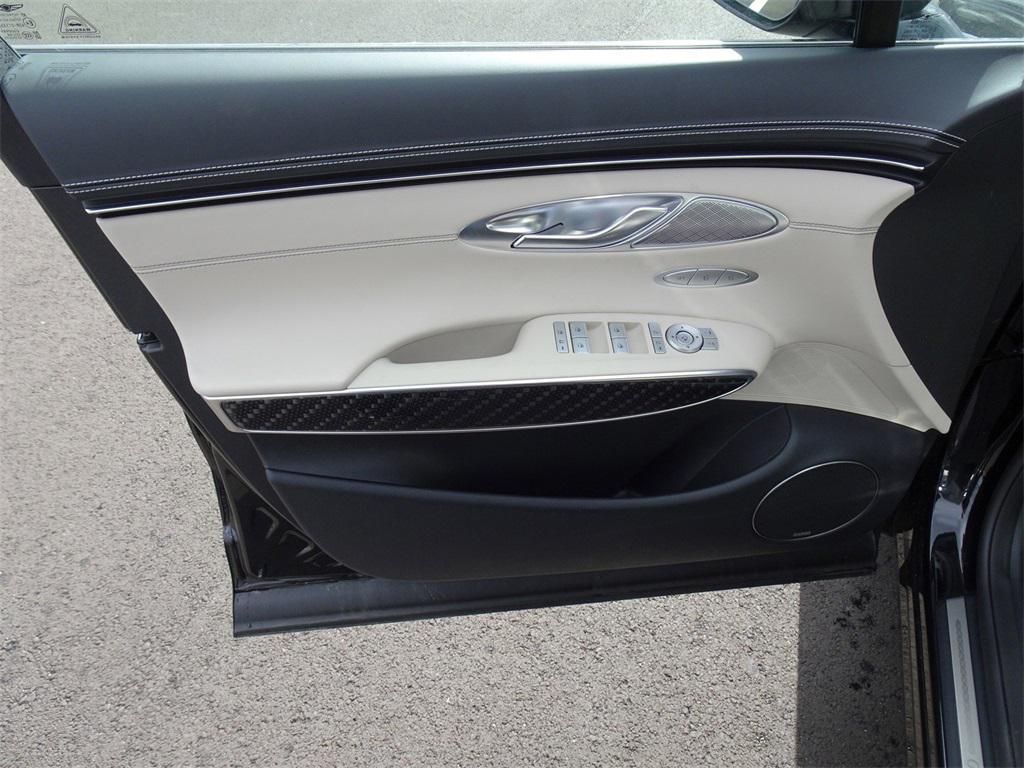 new 2025 Genesis GV70 car, priced at $70,429