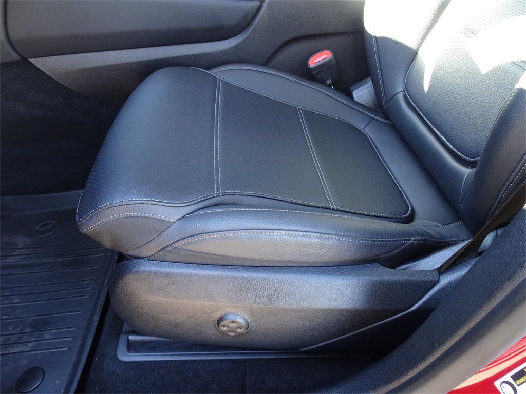 used 2025 Mercedes-Benz GLC 300 car, priced at $47,500