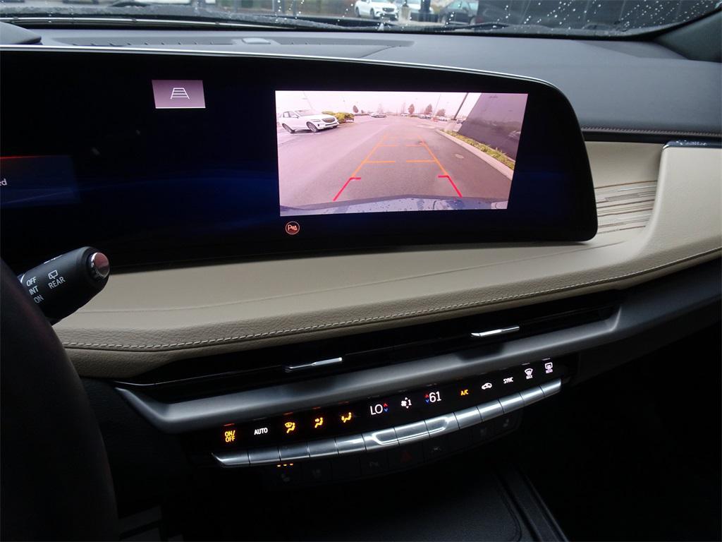 used 2024 Cadillac XT4 car, priced at $34,000