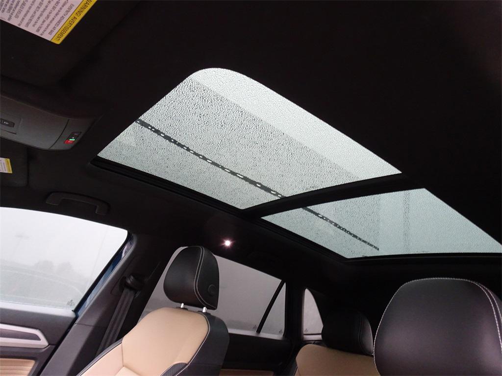 used 2022 Volkswagen Atlas Cross Sport car, priced at $27,000